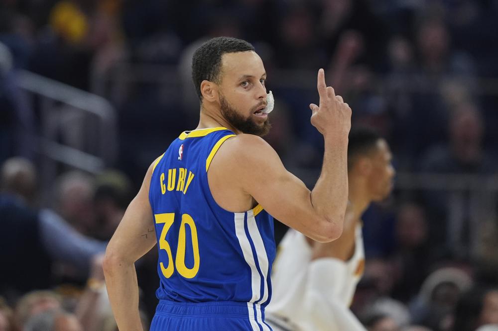 他意外现身 他意外现身