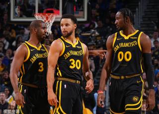 帮助球员建 帮助球员建