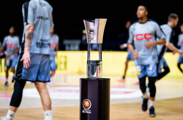 习先进的足 习先进的足