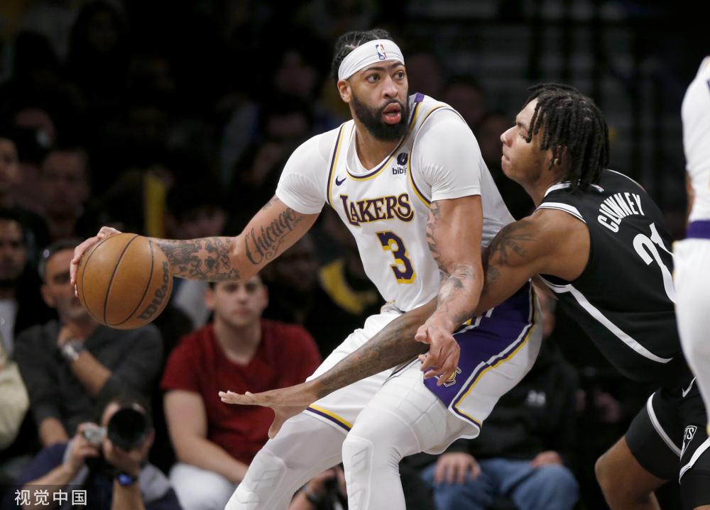 迫对手防线 迫对手防线